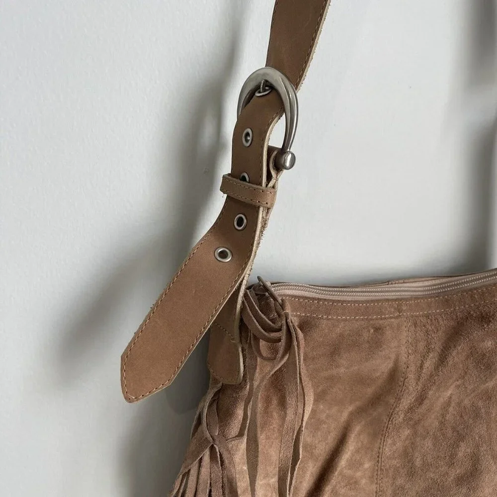 Genuine Leatherock Tan Leather Suede Fringed Crossbody Purse - Picture 7 of 9